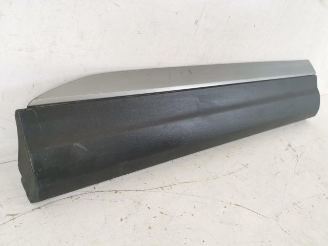 bontott AUDI Q7 Bal első Ajtó Díszléc