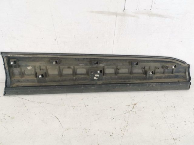 bontott AUDI Q7 Bal első Ajtó Díszléc