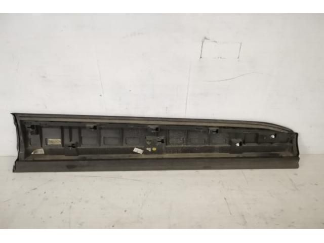 bontott AUDI Q7 Bal első Ajtó Díszléc