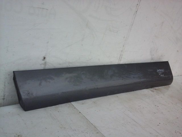 bontott AUDI Q7 Bal első Ajtó Díszléc