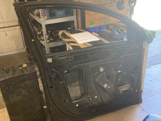 bontott AUDI Q7 Bal első Ajtó (Üres lemez)