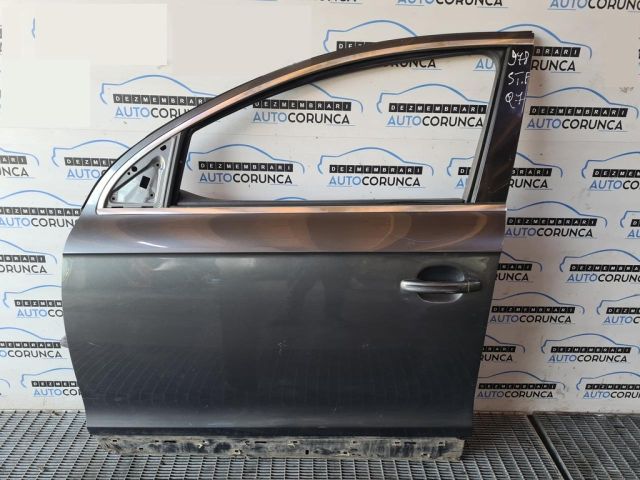 bontott AUDI Q7 Bal első Ajtó (Üres lemez)