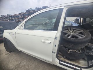 bontott AUDI Q7 Bal első Ajtó (Üres lemez)
