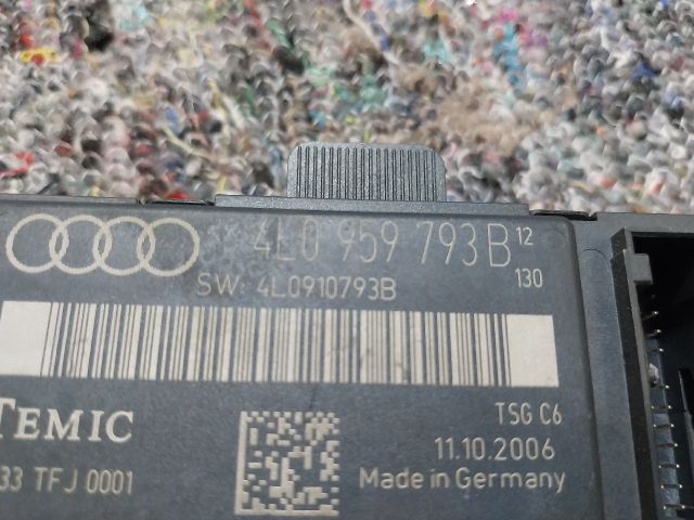 bontott AUDI Q7 Bal első Ajtó Vezérlőegység