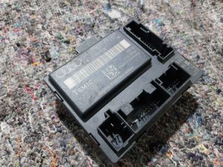 bontott AUDI Q7 Bal első Ajtó Vezérlőegység