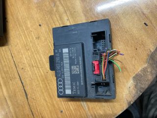 bontott AUDI Q7 Bal első Ajtó Vezérlőegység