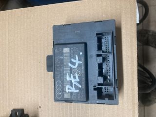 bontott AUDI Q7 Bal első Ajtó Vezérlőegység