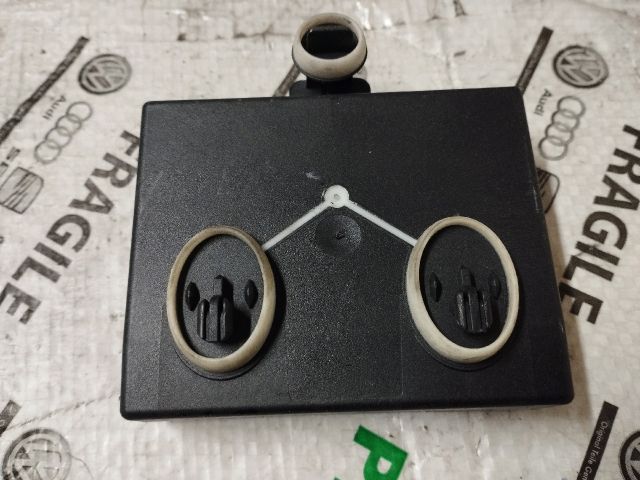 bontott AUDI Q7 Bal első Ajtó Vezérlőegység