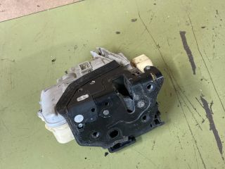 bontott AUDI Q7 Bal első Ajtózár