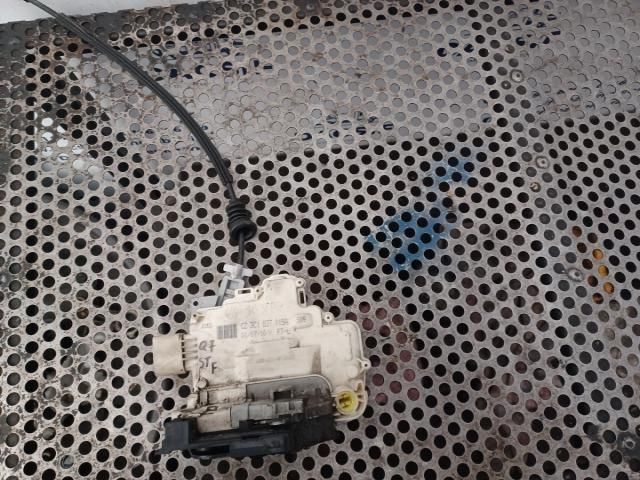 bontott AUDI Q7 Bal első Ajtózár