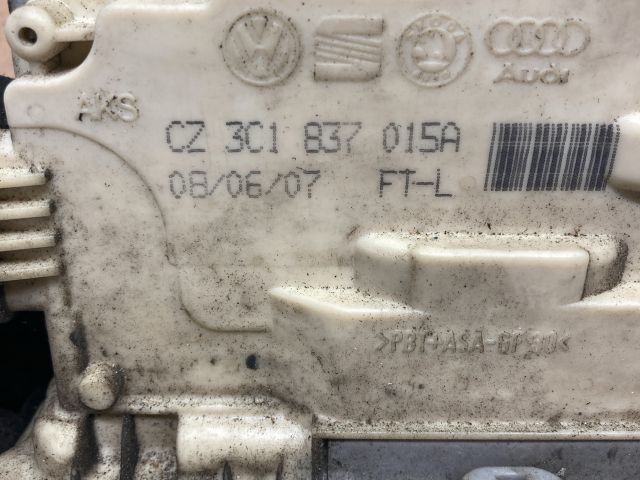 bontott AUDI Q7 Bal első Ajtózár