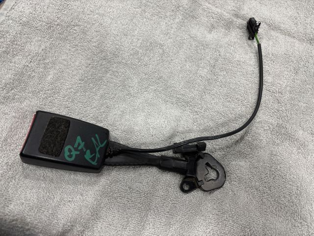 bontott AUDI Q7 Bal első Biztonsági Öv Csat