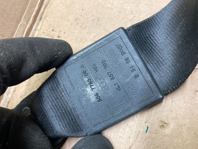 bontott AUDI Q7 Bal első Biztonsági Öv