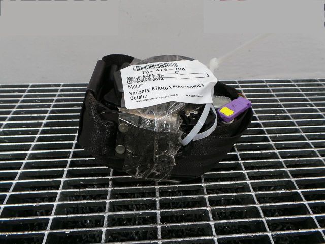 bontott AUDI Q7 Bal első Biztonsági Öv