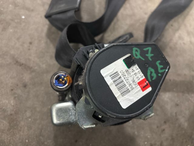 bontott AUDI Q7 Bal első Biztonsági Öv