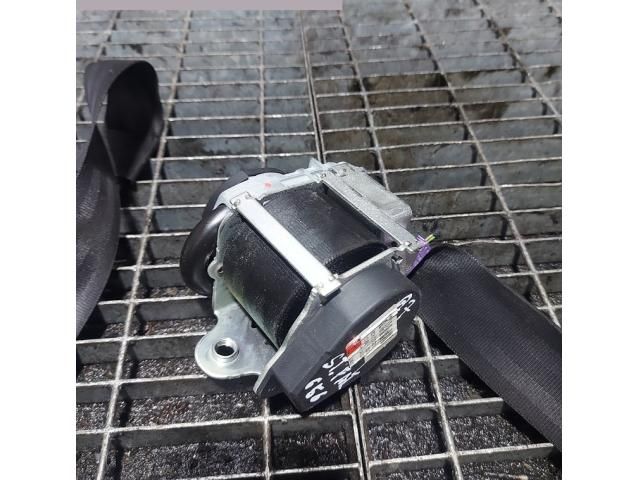 bontott AUDI Q7 Bal első Biztonsági Öv