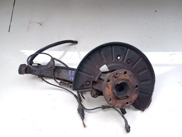 bontott AUDI Q7 Bal első Csonkállvány Kerékaggyal