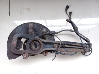 bontott AUDI Q7 Bal első Csonkállvány Kerékaggyal