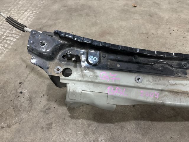 bontott AUDI Q7 Bal első Hossznyúlvány