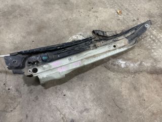 bontott AUDI Q7 Bal első Hossznyúlvány