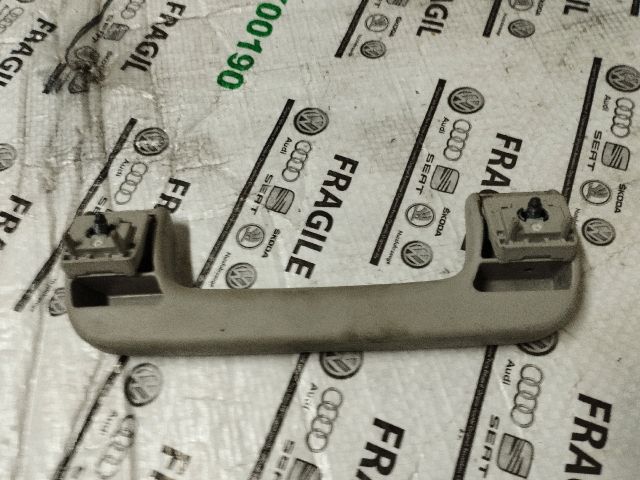 bontott AUDI Q7 Bal első Kapaszkodó (Felső)