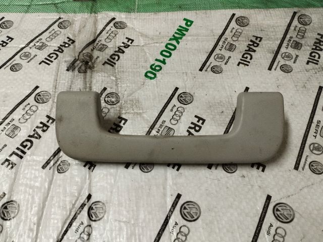 bontott AUDI Q7 Bal első Kapaszkodó (Felső)