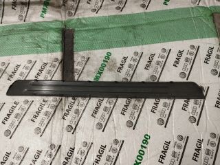 bontott AUDI Q7 Bal első Küszöb Díszléc