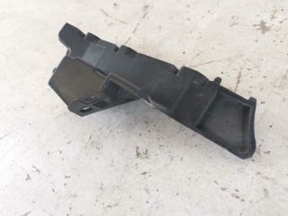 bontott AUDI Q7 Bal első Lökhárító Tartó (Műanyag)