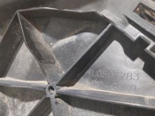 bontott AUDI Q7 Bal első Lökhárító Tartó (Műanyag)