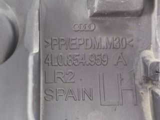 bontott AUDI Q7 Bal első Sárvédő Díszléc