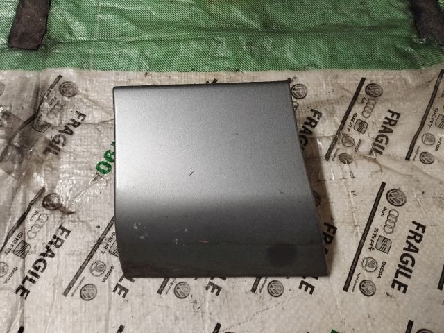 bontott AUDI Q7 Bal első Sárvédő Díszléc