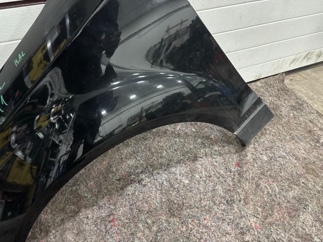 bontott AUDI Q7 Bal első Sárvédő