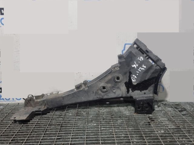 bontott AUDI Q7 Bal Fényszóró Tartó