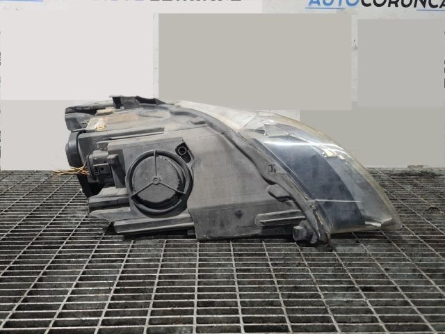 bontott AUDI Q7 Bal Fényszóró