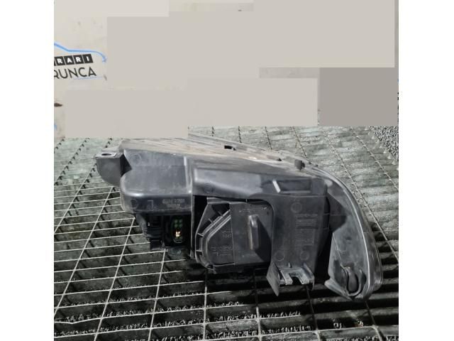 bontott AUDI Q7 Bal Fényszóró