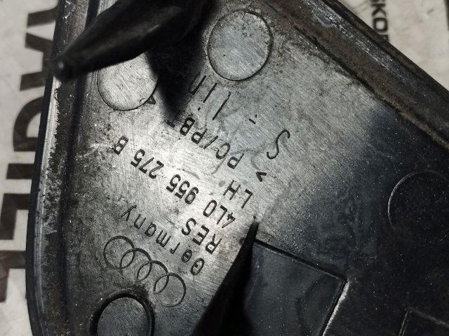 bontott AUDI Q7 Bal Fényszórómosó Fedél