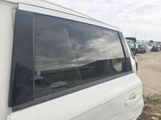 bontott AUDI Q7 Bal hátsó Ablak