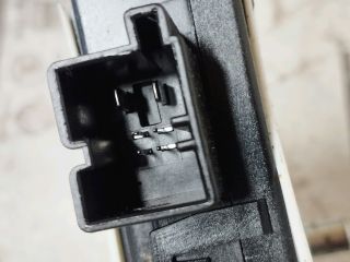 bontott AUDI Q7 Bal hátsó Ablakemelő Motor