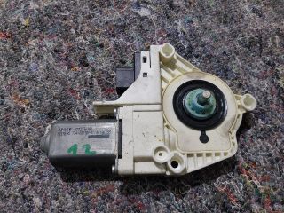 bontott AUDI Q7 Bal hátsó Ablakemelő Motor