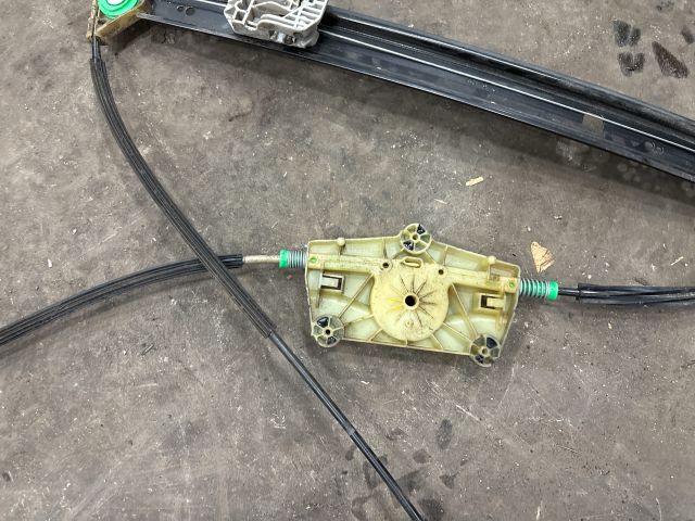 bontott AUDI Q7 Bal hátsó Ablakemelő Szerkezet (Elektromos)