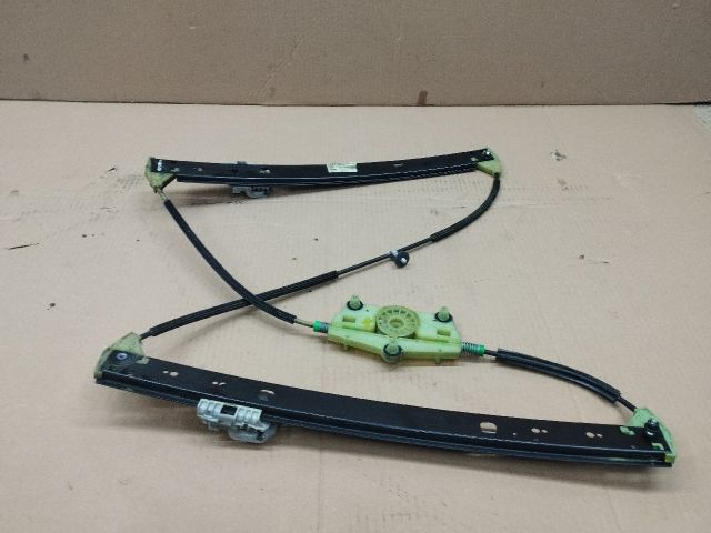 bontott AUDI Q7 Bal hátsó Ablakemelő Szerkezet (Elektromos)