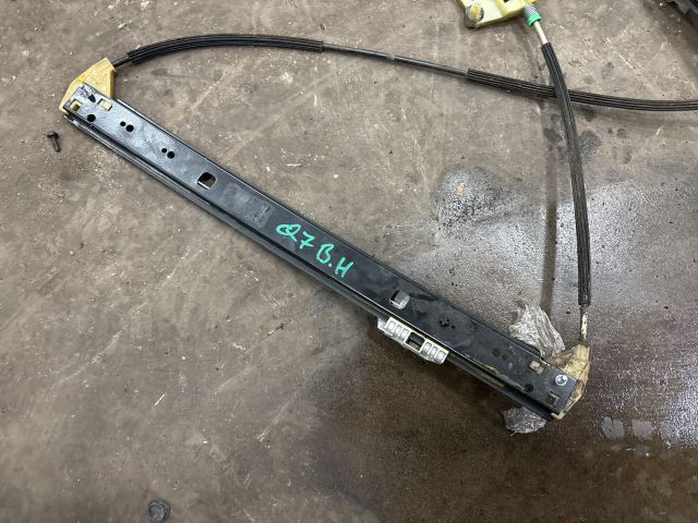 bontott AUDI Q7 Bal hátsó Ablakemelő Szerkezet (Elektromos)