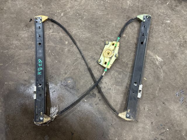 bontott AUDI Q7 Bal hátsó Ablakemelő Szerkezet (Elektromos)