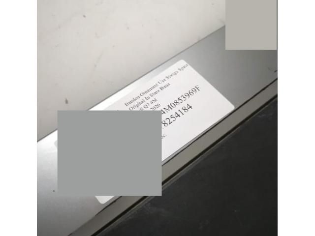 bontott AUDI Q7 Bal hátsó Ajtó Díszléc