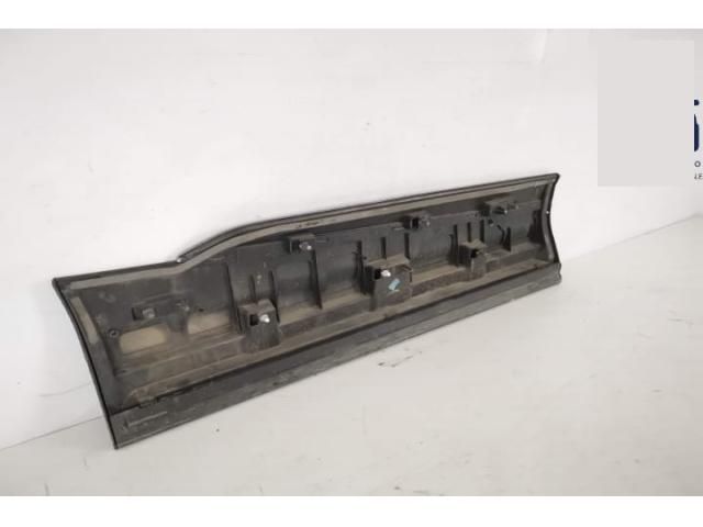 bontott AUDI Q7 Bal hátsó Ajtó Díszléc