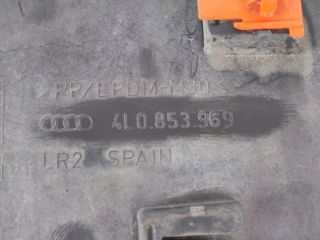 bontott AUDI Q7 Bal hátsó Ajtó Díszléc