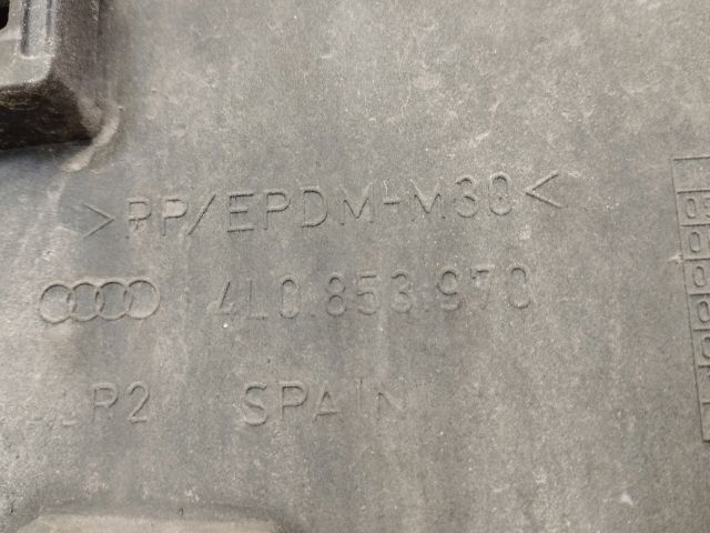 bontott AUDI Q7 Bal hátsó Ajtó Díszléc