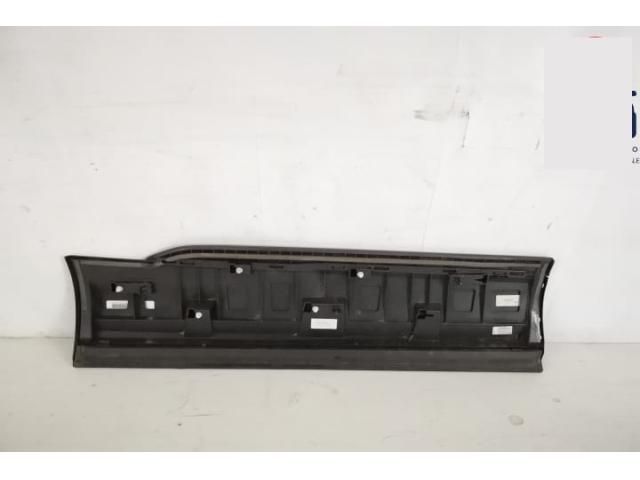 bontott AUDI Q7 Bal hátsó Ajtó Díszléc