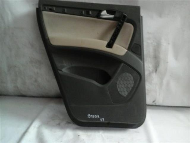 bontott AUDI Q7 Bal hátsó Ajtó Kárpit