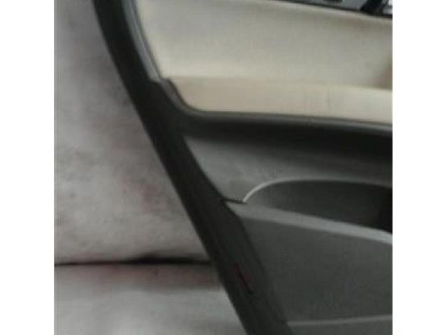 bontott AUDI Q7 Bal hátsó Ajtó Kárpit